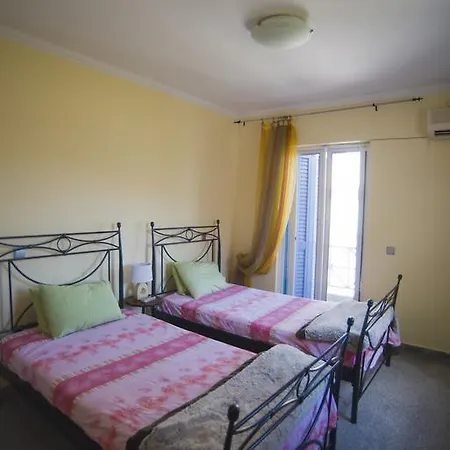 Edgewater Lefkada ニキアナ
